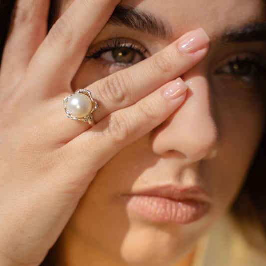 The Adonis Ring