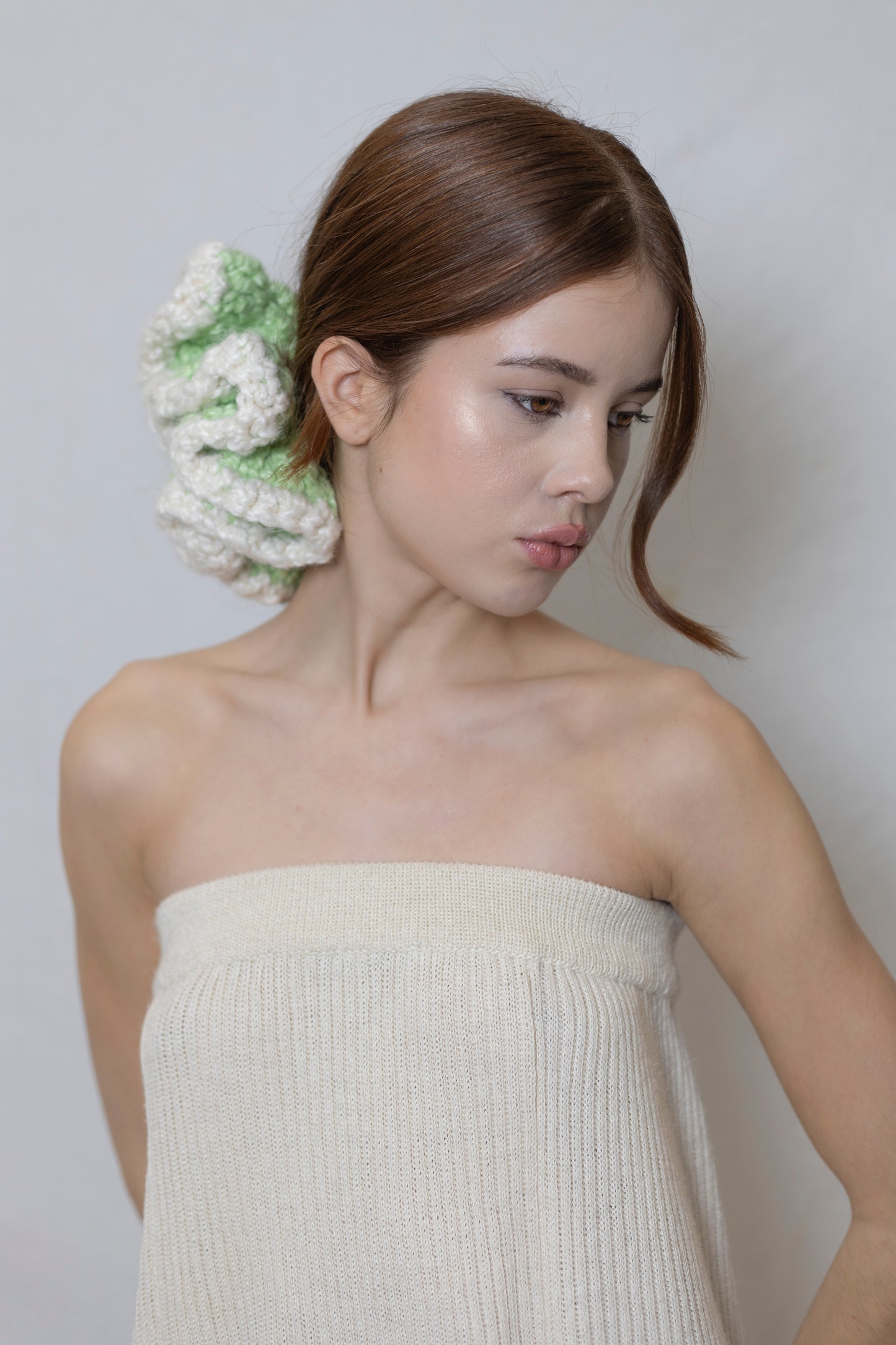 Mint blum scrunchie