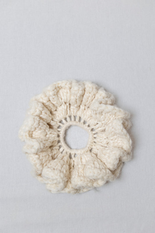 Petal spiral white scrunchie
