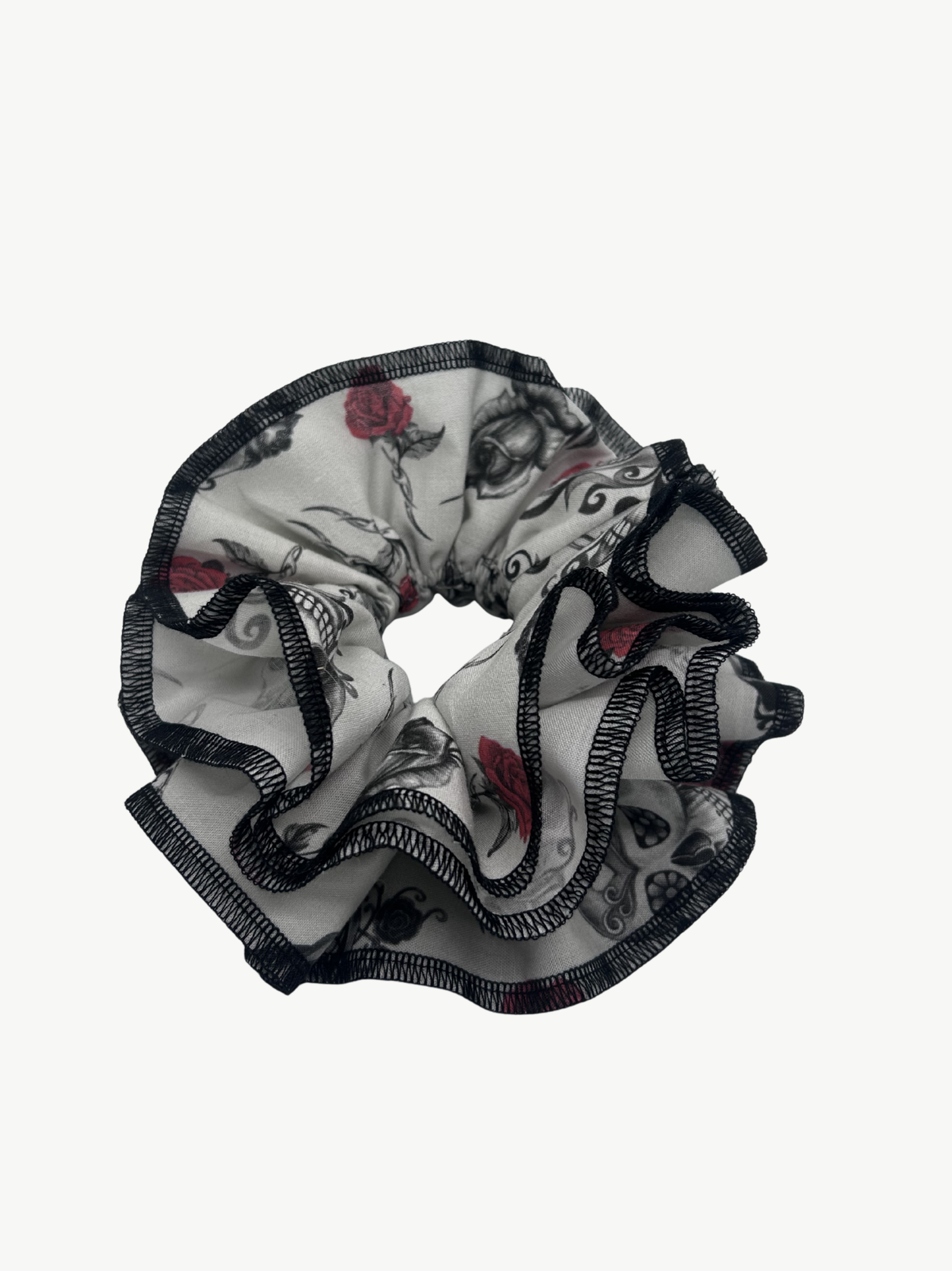 Azaria Scrunchie – Red Rose & Black Skull