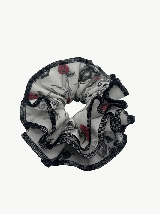 Azaria Scrunchie – Red Rose & Black Skull