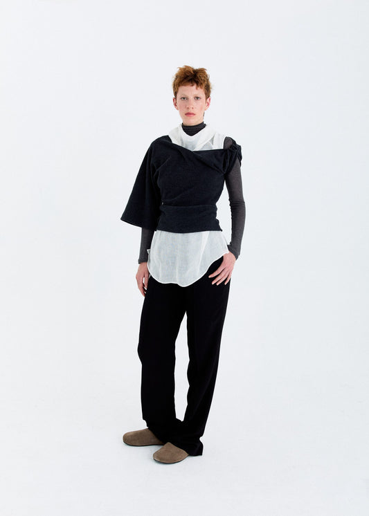 ASYMMETRICAL TWISTED TOP